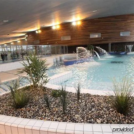 מלון Kyriad Orly Aeroport - Mons אטיס - מונס