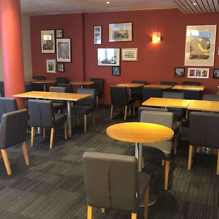 Kyriad Orly Aeroport - Mons Athis-Mons