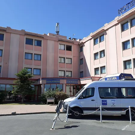 Kyriad Orly Aeroport - Mons Hotel Athis-Mons