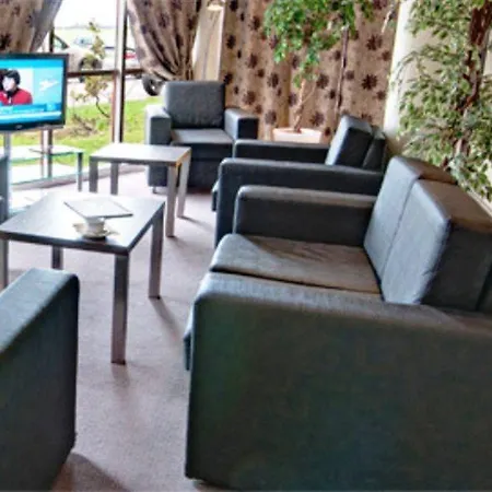 Kyriad Orly Aeroport - Mons 3* Ατίς-Μονς